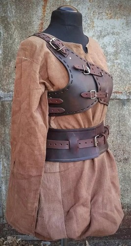 Medieval leather ladies - medieval,