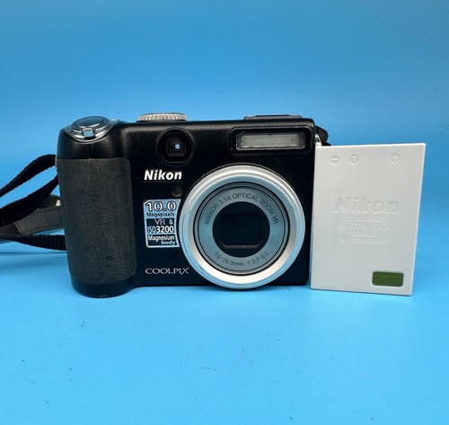 Nikon coolpix p5000 0mp - p5000, 10.0mp