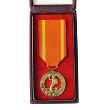 4716 WW2 POLISH MEDAL FOR
