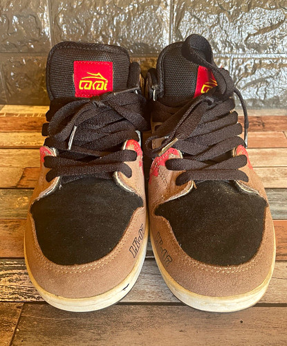 Lakai telford low strike - telford,