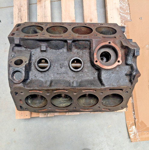 Triumph stag engine block - stag,