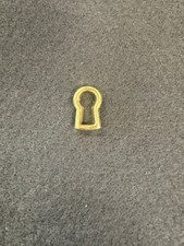 (5 Pack) Stamped Brass Keyhole