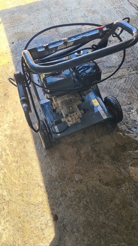 Petrol power pressure washer - pressure,