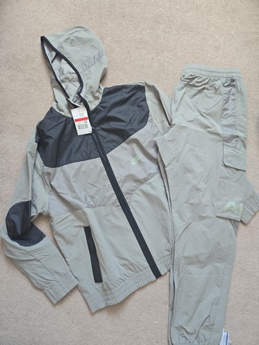 Nike men tracksuit size - men's,