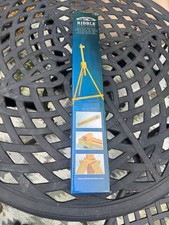 WINDSOR & NEWTON RIBBLE TABLE