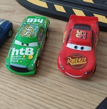 Micro scalextric Lightning Mcqueen & Chick Hix & Disney Cars Controllers