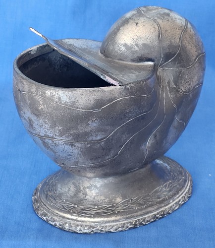 Well used antique silver - well,