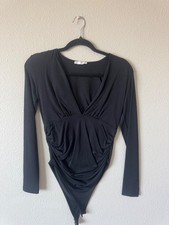 ZARA woman’s sexy V-neck