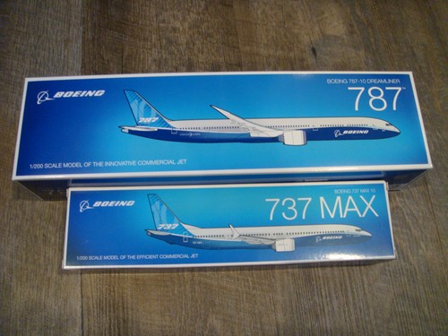 200 hogan official boeing - 1/200,