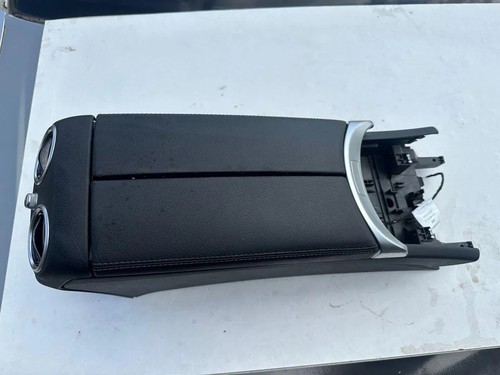 Mercedes benz w205 armrest - mercedes-benz, c