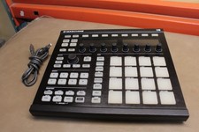 Native Instruments Maschine