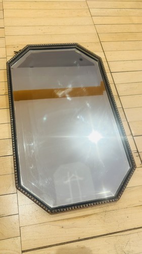 Vintage bevelled wall - bevelled,