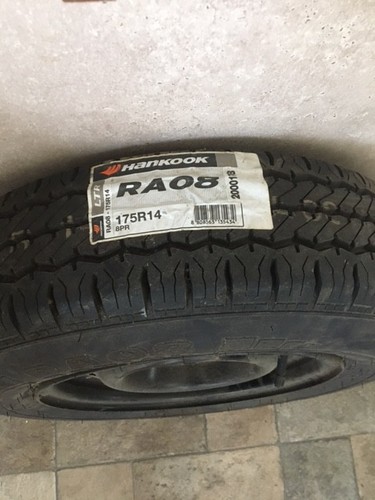Caravan wheel and tyre - ,