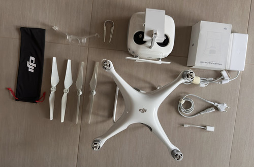 Dji phantom advanced - dji,