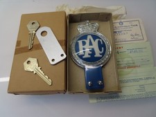 RAC  CLUB  BADGE  complete