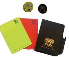 2 in 1 - FIFA referee