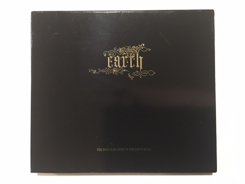 Earth the bees - the, made