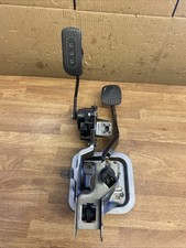 NISSAN MICRA K12 2006 BRAKE & ACCELERATOR THROTTLE PEDAL 2003-2010