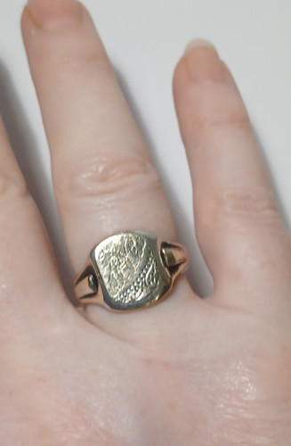 Vintage signet ring 9ct gold - vintage,