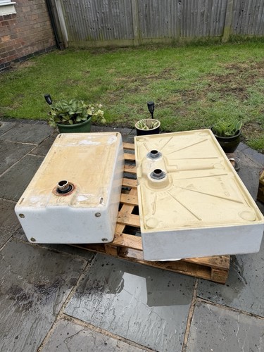 Pair belfast sinks - of,