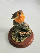 Robin & Charm Bracelet Statue