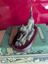 Leonardo Cat Kitten Stretching Figurine On Brown Plinth Home Decor Ornament . 