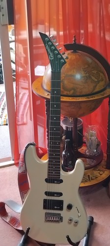 Vintage 1990 charvette - vintage,