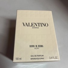 Valentino Donna Born In Roma