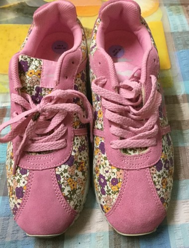 Kangaroos - pattern, )