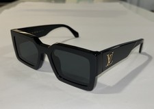 (BRAND NEW) LOUIS VUITTON