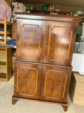 Cherry Veneer Hi-Fi Cabinet