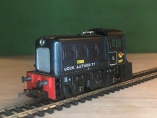 Tri-ang Hornby OO gauge Dock