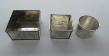 3 vintage robust small round &