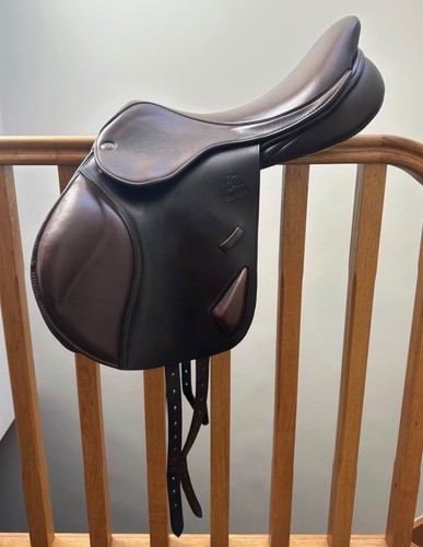 Fairfax monoflap jump saddle - monoflap,