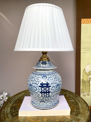 Single large blue white ginger - large,