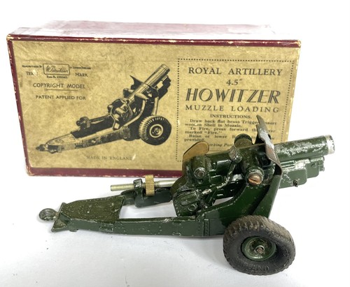 Vintage boxed britains royal - vintage,