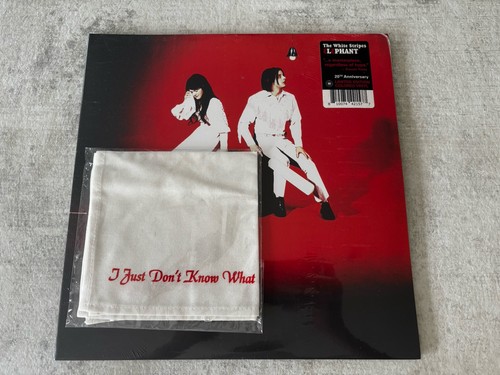 The white stripes elephant - white,
