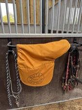 Butet Dressage Saddle Cover