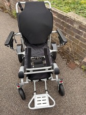 LITH-TECH SC-X XL: Electric Wheelchair and battery operated scissor lift