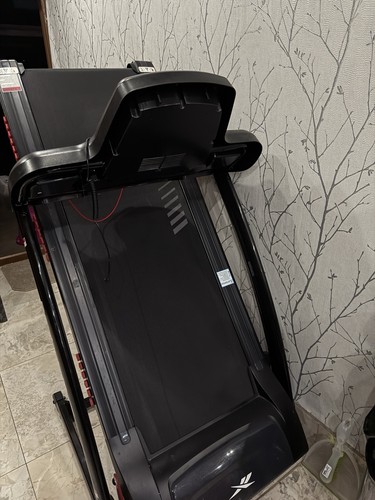 Reebok gt40z folding treadmill - gt40z,