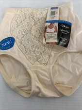NWT Playtex 18 hour tummy