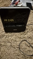 Philips DC315 Alarm Clock, Radio iPod/iPhone Docking System Good Condition