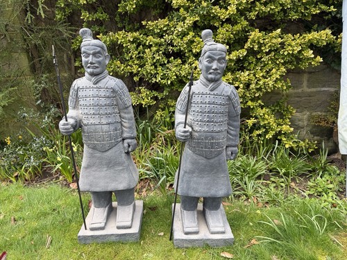 Huge pair chinese - chinese, terracotta