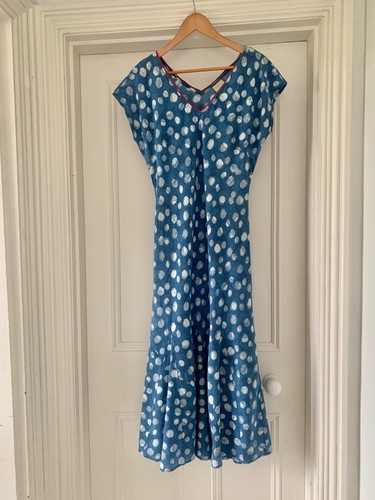 Anokhi for east blue white - anokhi,