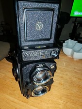 Yashica Mat 124G Medium Format