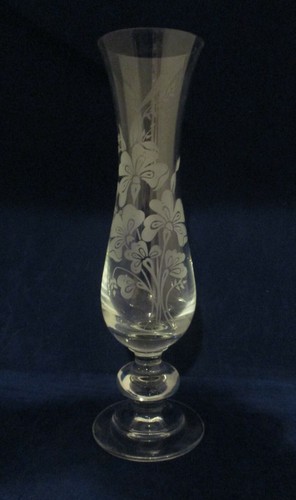Lovely clear glass bud stem - bud, /