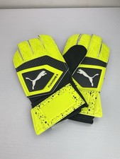 Puma One 4 Goalkeeper Gloves Size 7 - Unused