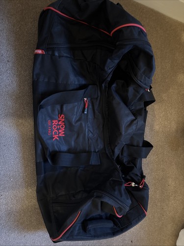 Snow rock wheeled bag - +,