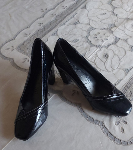 Ladies size s leather - ladies,