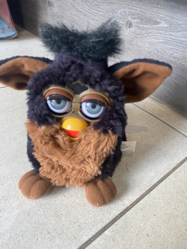 Furby tiger electronics - tiger,